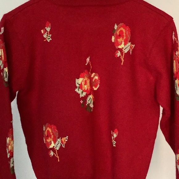 100%Wool Embroidered Crew Neck Sweater - Picture 7 of 12